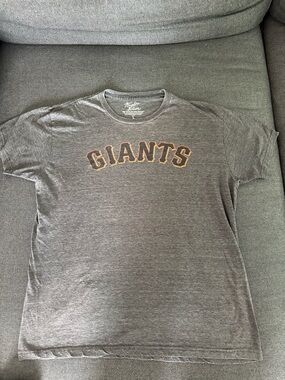 Wright & Ditson Heather Gray Crewneck Graphic Tee